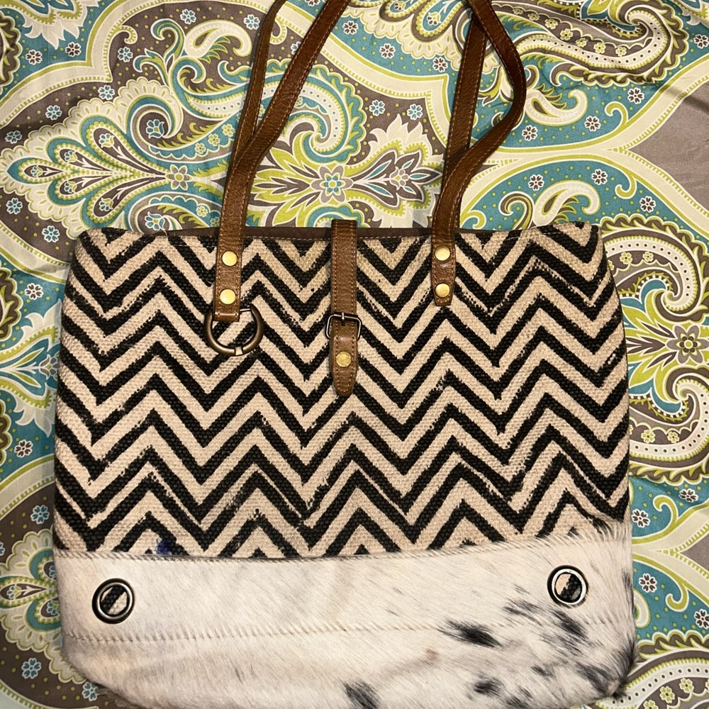 Myra Bag
